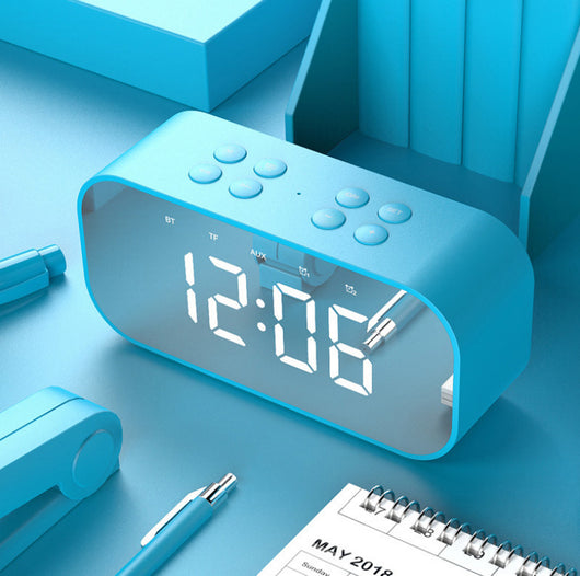 Parlante Bluetooth Inalámbrico con Reloj LED Integrado - Image 9