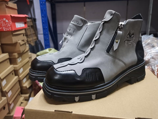 Botas Martin de Caballero Talla Grande con Cierre Lateral y Punta Redonda - Image 6