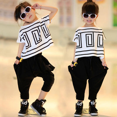 Conjunto Deportivo Holgado con Pantalón de 9 Puntos - Image 7
