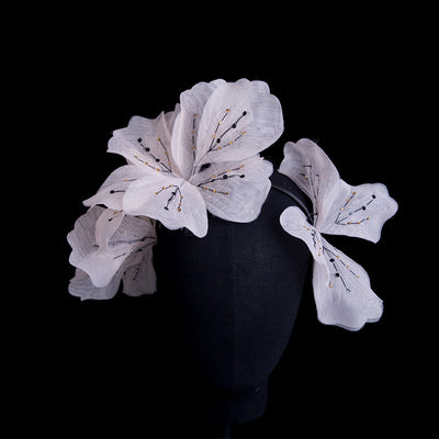 Corona Nupcial de Seda Artesanal con Flores - Image 3