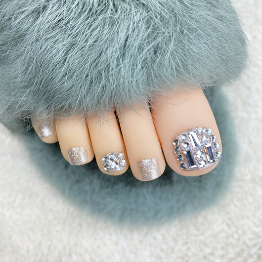 Tiras de Uñas con Cristales Brillantes Plateadas - Image 8