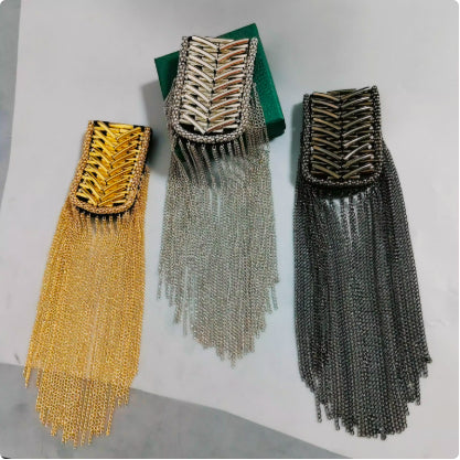 Cadena Larga de Metal con Borla y Hombreras - Accesorio Versátil Unisex - Image 18