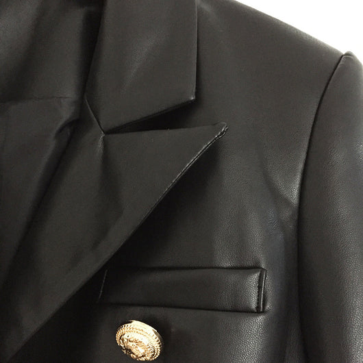 Traje de Cuero Doble Botonadura con Hebilla Metálica - Image 8