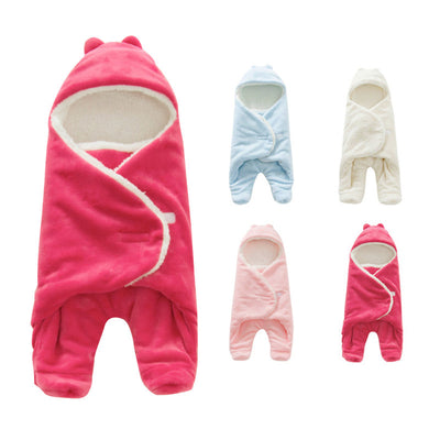 Pijama Bebé con Capucha y Piernas Separadas - Image 6