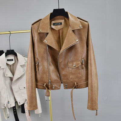 Chaqueta Biker de Cuero Piel de Serpiente con Cinturón Ajustado - Image 7