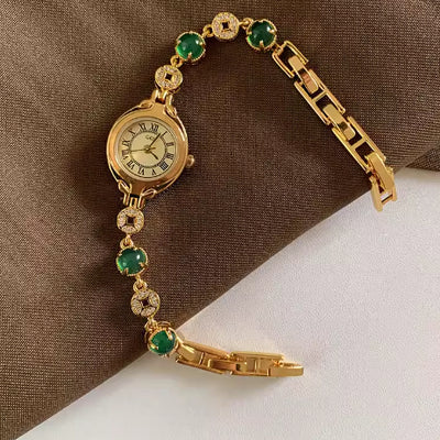Reloj de Cuarzo Esmeralda con Diseño Exclusivo - Image 6