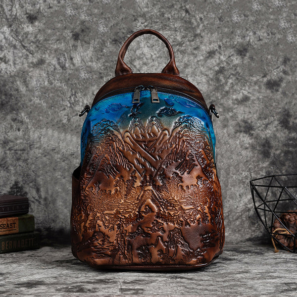 Mochila de Cuero Curtido al Vegetal con Grabado Vintage en Piel de Res