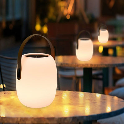 Lámpara Solar Portátil para Jardín con Sistema de Carga - Image 3
