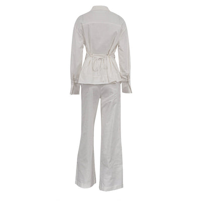 Conjunto Dos Piezas: Blusa Blanca Cropped con Cuello Solapa y Pantalón Ancho Calado con Amarre - Image 19