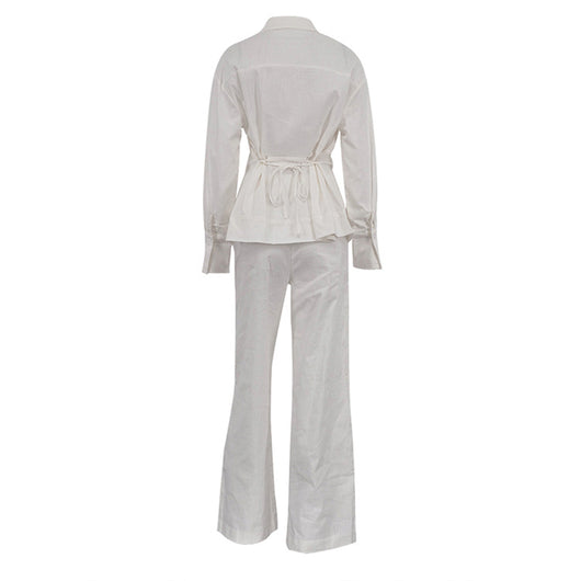 Conjunto Dos Piezas: Blusa Blanca Cropped con Cuello Solapa y Pantalón Ancho Calado con Amarre - Image 19
