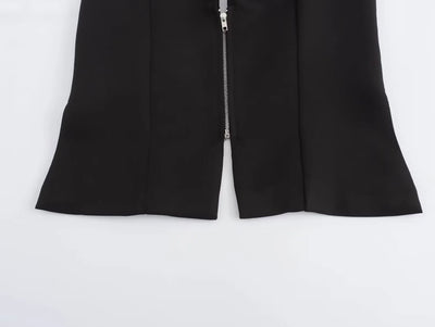 Blusa Escotada sin Espalda con Diseño de Cierre y Ajuste Ceñido - Image 11