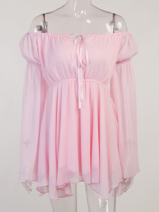 Vestido Asimétrico de Hombro Único con Falda Corta - Image 3