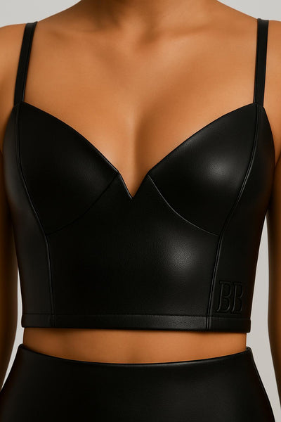 Conjunto Versátil de Blusa y Falda Corta para Mujer - Image 4