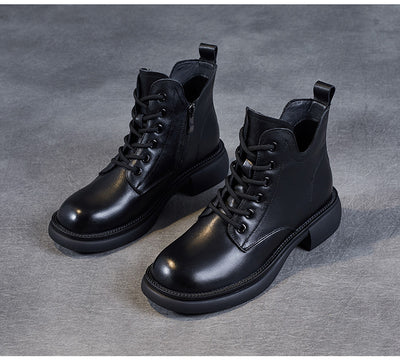 Botas Martin Cortas de Cuero con Cordones y Escote en V - Image 10