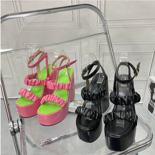 Sandalias Tipo Wedge con Plataforma y Cierre Elástico