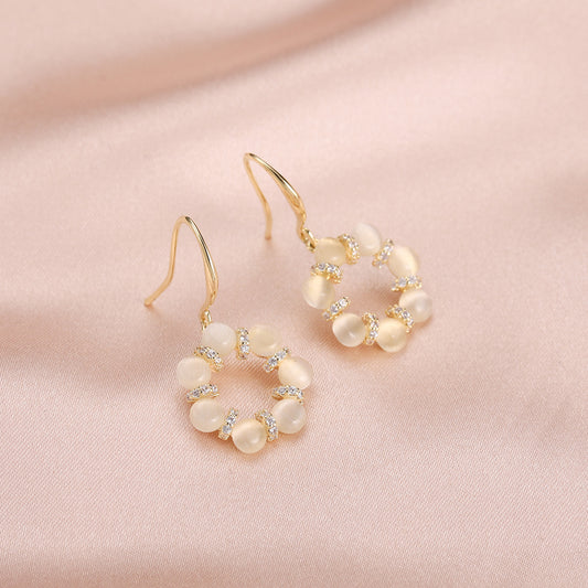 Aretes de Diseño Premium con Acabado Elegante - Image 2