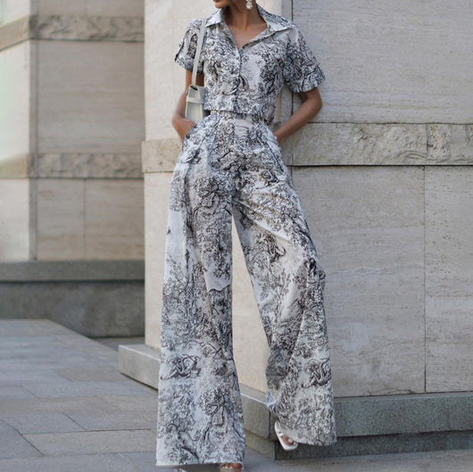 Conjunto de Dos Piezas: Camisa Estampada con Pintura China y Pantalón Ancho Cintura Alta