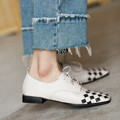 Zapatos Retro Británicos para Mujer con Tacón Cuadrado y Punta Cuadrada - Image 4