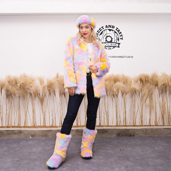 Abrigo de Piel Tres Piezas con Botas de Nieve para Mujer - Image 3