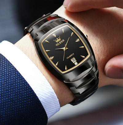Reloj de Hombre en Acero Tungsteno con Cuarzo y Detalles en Oro - Image 9
