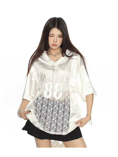 Camiseta Retro Americana con Bordado de Letras y Encaje - Image 14