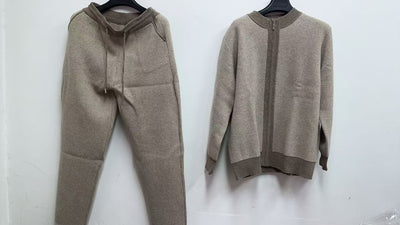 Cardigan de Lana Pura para Hombre con Cierre de Cremallera y Cuello Alto - Image 4