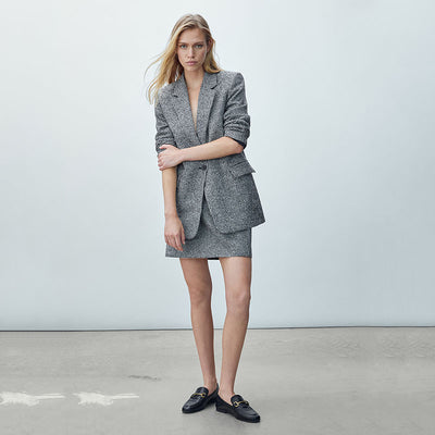 Falda Mini Pata de Gallo Minimalista para Mujer - Image 12