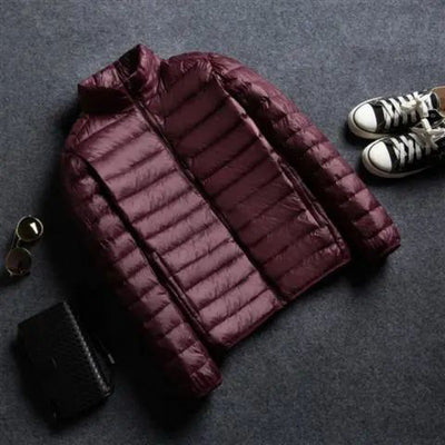 Chaqueta Acolchada Ultraligera con Capucha y Cuello Parado para Hombre - Image 10