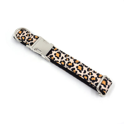 Collar Elegante para Perro con Estampado Leopardo - Accesorios de Moda Canina - Image 3