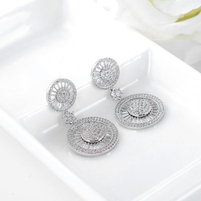 Aretes de Circonita Elegantes para Mujer - Diseño Minimalista - Image 2