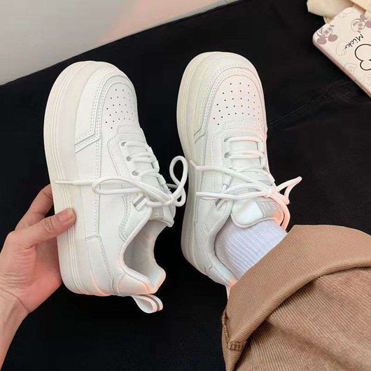 Zapatillas Blancas de Suela Gruesa y Punta Redonda - Versátiles y Cómodas - Image 3