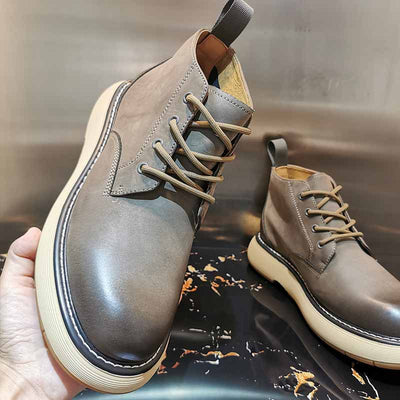 Botas de Cuero Nobuk con Punta Redonda - Calzado Premium de Altura - Image 11