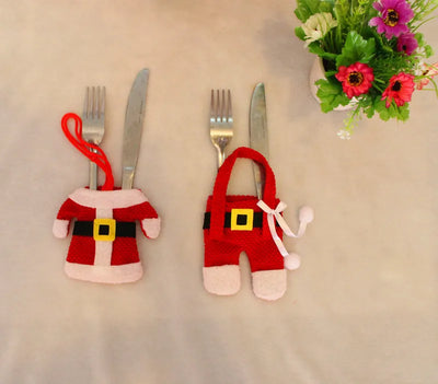 Portacubiertos Navideños de Papá Noel para Decoración de Mesa - Image 15