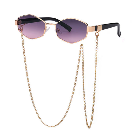 Women's hexagonal sunglasses with dark lenses, gold-colored metal frame, black temples, and a detachable gold chain. - Image 20
