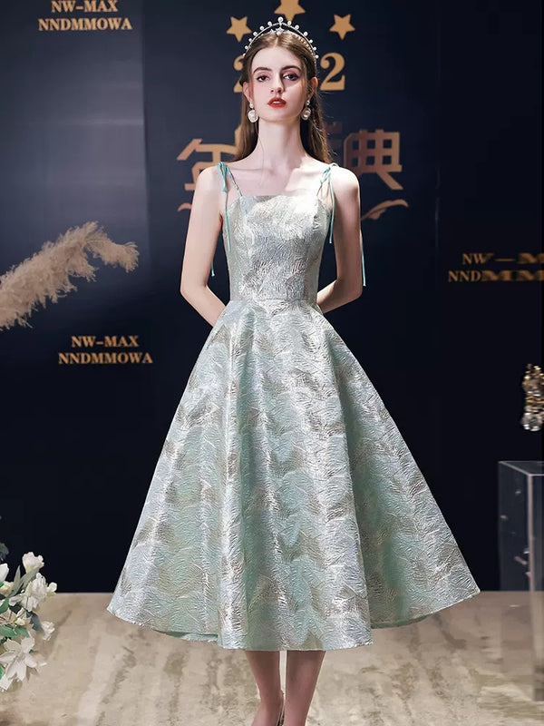 Vestido de Gala Elegante para Anfitriona de Eventos de Lujo - Image 4