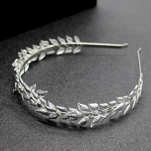 Diadema Nupcial de Hojas Doradas Corona de Aleación - Image 2