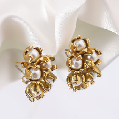 Aretes de Acero Inoxidable con Perla 18K Chapado en Oro - Image 4