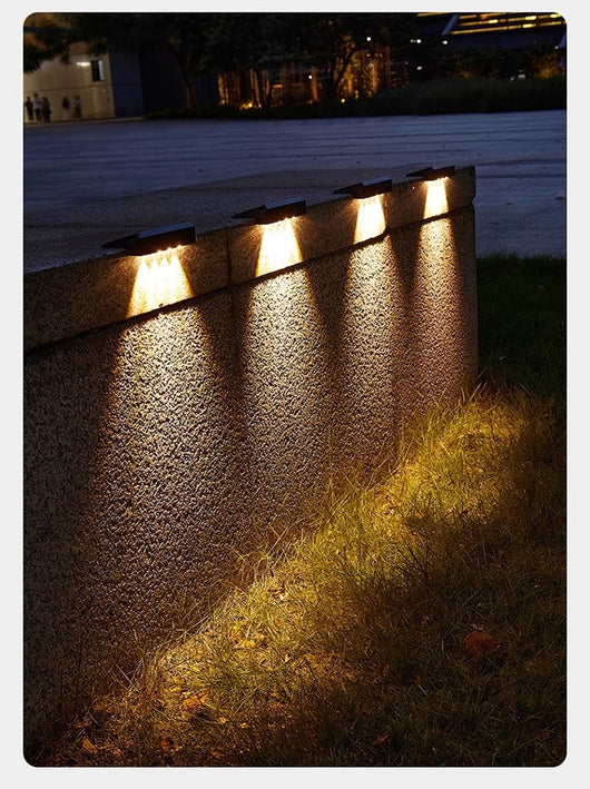 Lámpara Solar de Pared para Jardín - Image 12