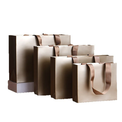 Bolsa de Mano Narciso con Diseño de Montaña y Río - Image 6