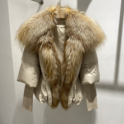 Chaqueta de Lujo para Dama con Plumón de Ganso y Cuello de Zorro - Image 6