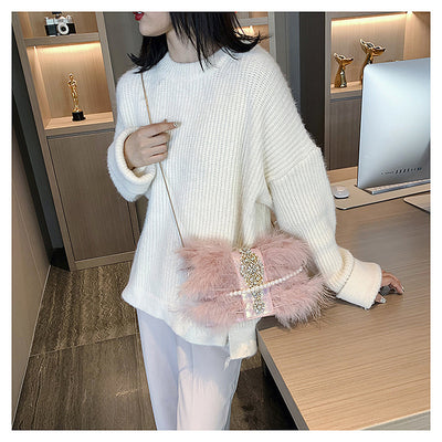 Bolso de Noche Elegante con Plumas de Avestruz y Cadena de Perlas - Image 34