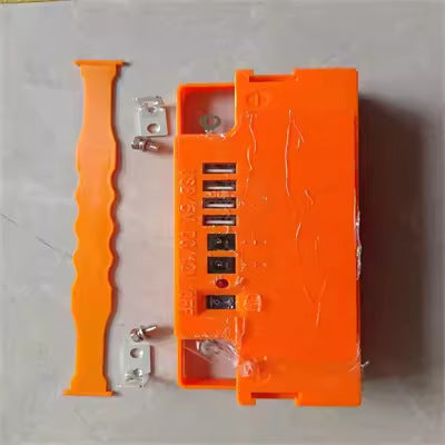 Cubierta de Batería Multifuncional USB 12V 20A Reacondicionada - Image 2