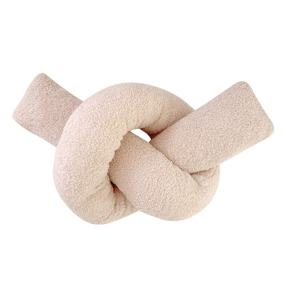 Almohada Nube Suave con Formas Geométricas y Cuerda Anudada