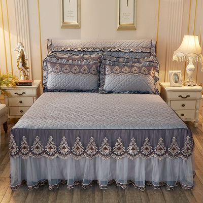 Cubrecama Acolchado de Encaje Premium para Cama Matrimonial 1.8m - Image 3
