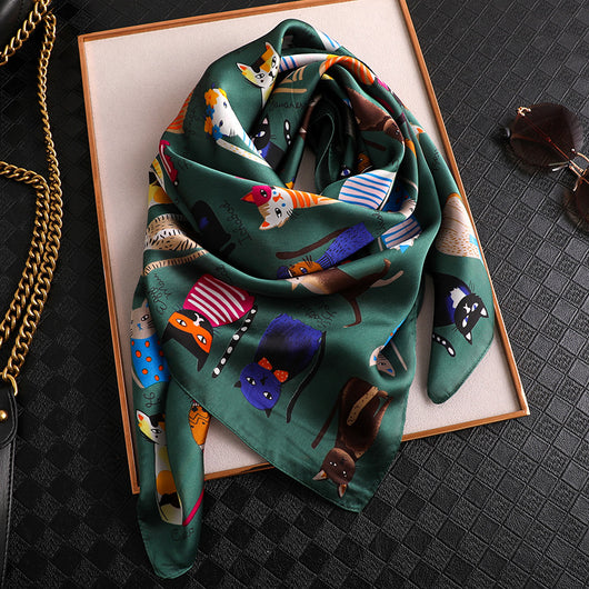 Pañuelo Cuadrado de Seda Sintética con Cadena - Elegancia para Primavera y Otoño - Image 12