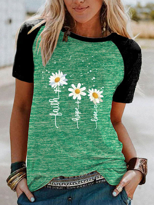 Playera Estampada Tres Margaritas de Manga Corta - Image 2