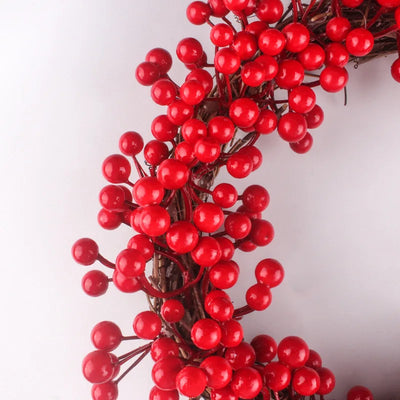 Corona Decorativa de Frutos Rojos Simulados - Image 17