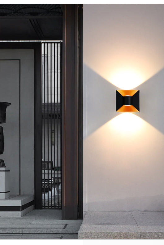 Lámpara LED de Pared para Dormitorio, Balcón y Exterior - Image 11