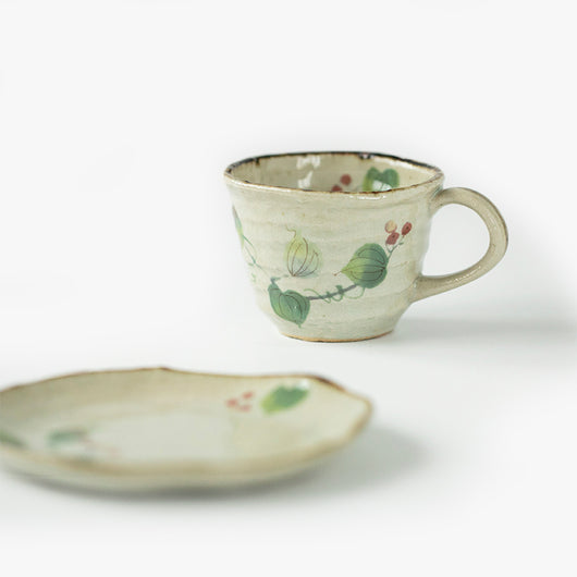 Juego de Taza y Platillo de Cerámica Artesanal con Diseño Floral - Image 14