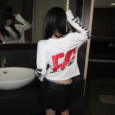 Playera Manga Larga Gótica Retro para Mujer con Estampado de Letras Personalizadas - Image 11